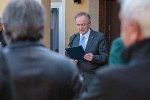 Odkritje spominske plošče na domačiji Zorman Milana 3